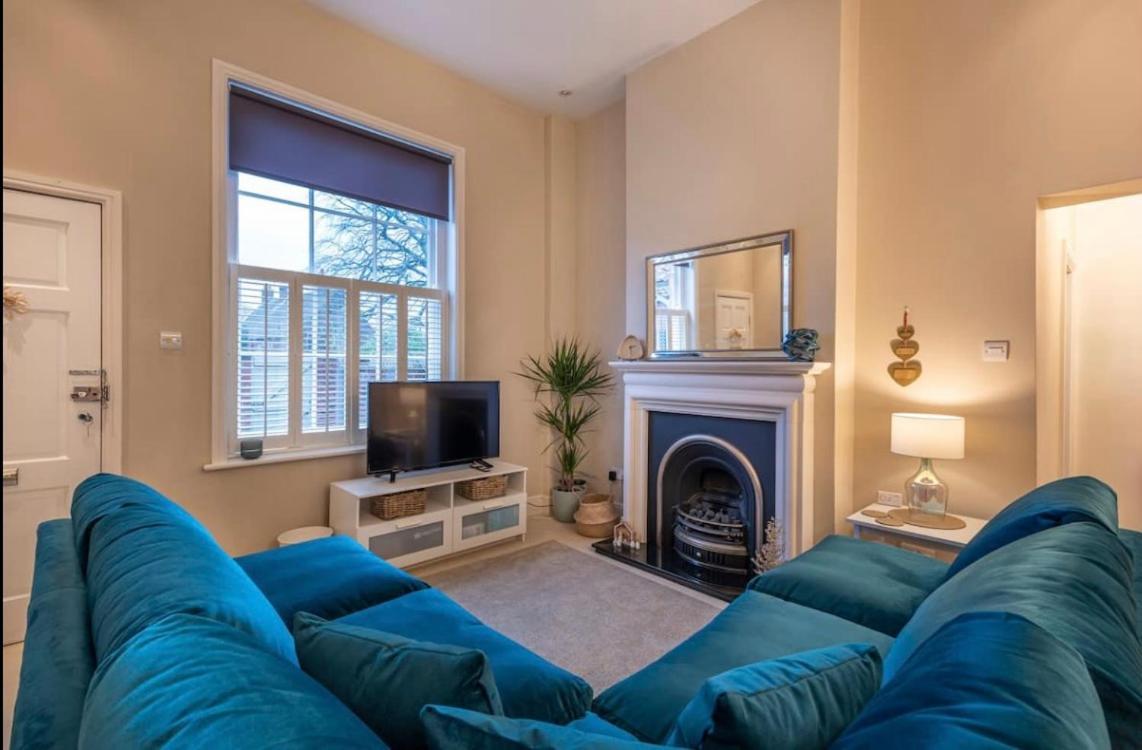 Choristers Mews: Luxury Cottage A Stones Throw From The Cathedral! Lincoln Esterno foto