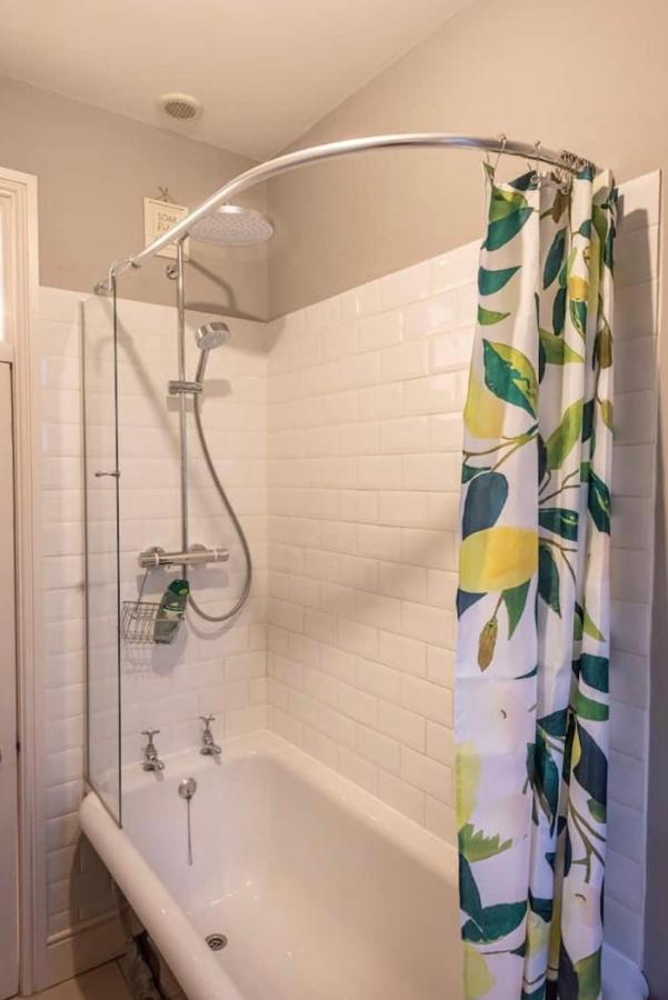 Choristers Mews: Luxury Cottage A Stones Throw From The Cathedral! Lincoln Esterno foto